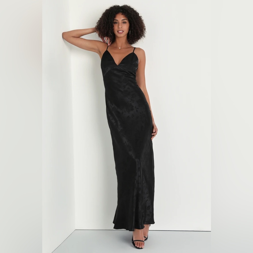 SOLD - Black Lulu’s Dress (M)